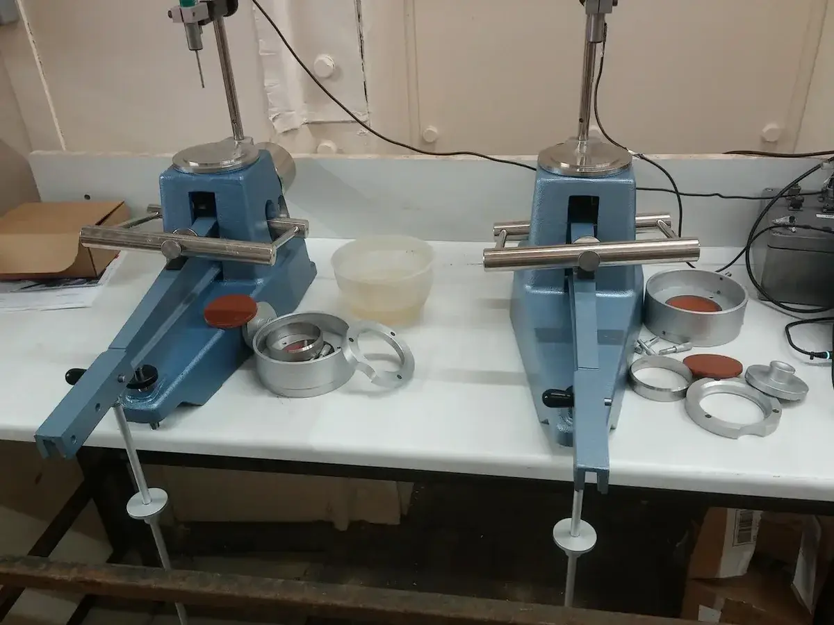 Límites de Atterberg para Suelos en Lo Prado: Plasticidad y Clasificación